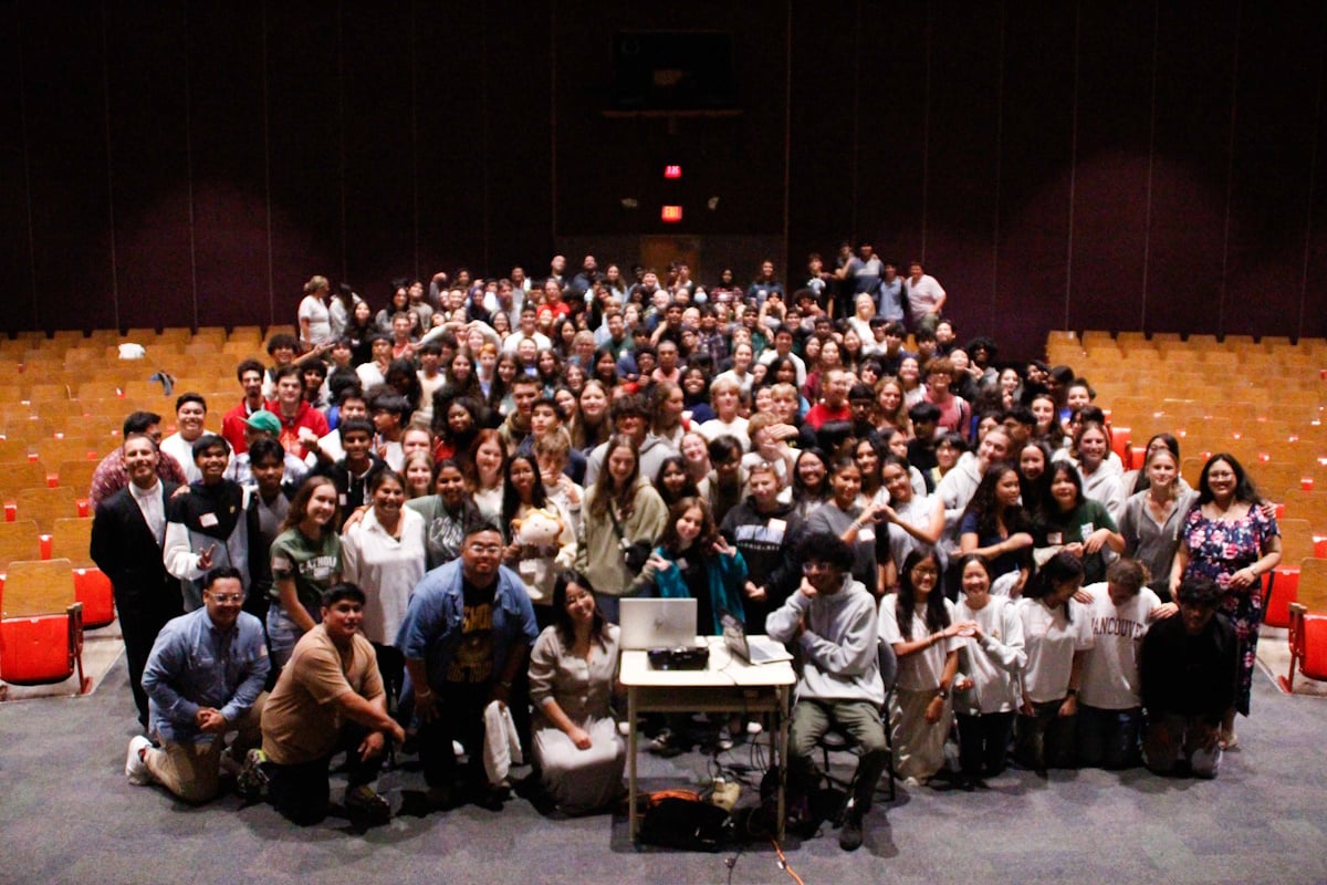 Group photo at Elevate Training Weekend