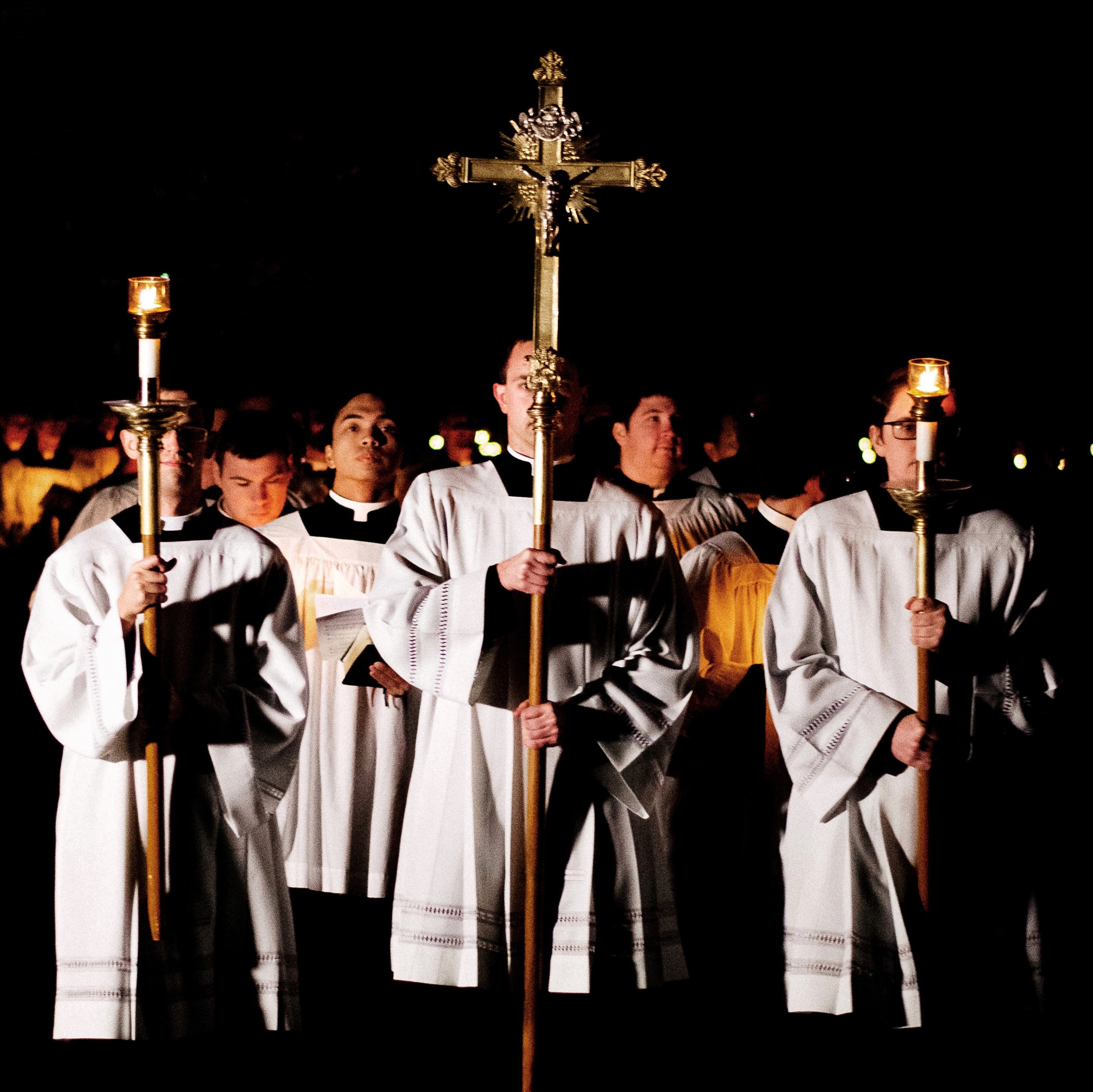 Altar Server Procession.jpg